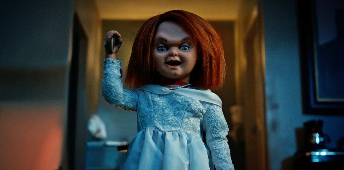 S02E08 – Chucky Dress